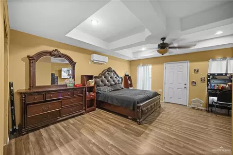400 Bronte Ave, Pharr, TX 78577 photo 9