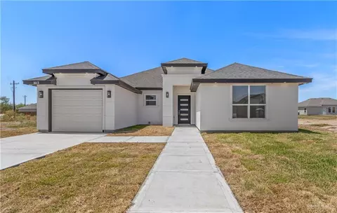 1613 Amanda, Mercedes, TX 78570