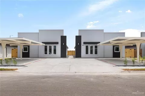 920 13th St, Alamo, TX 78589
