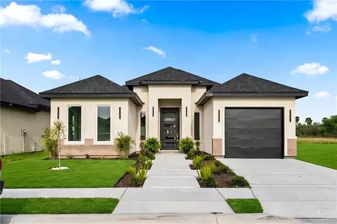 5704 N Gira Del Sol St, Edinburg, TX 78542