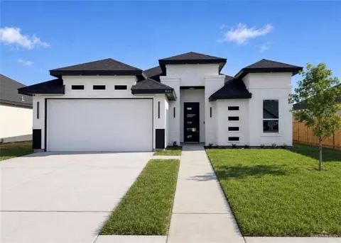 909 39th St, San Juan, TX 78589