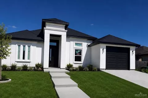 313 Seguin St, Rio Grande City, TX 78582
