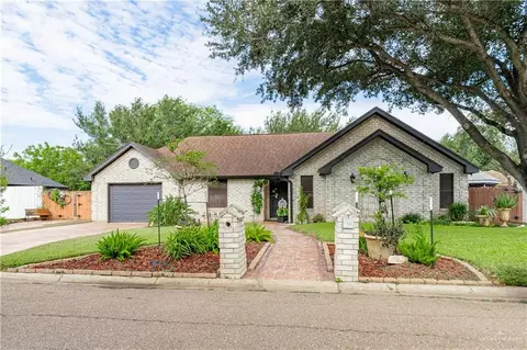 606 Tulipan St, Palmview, TX 78572