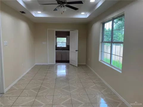 Living - 1305 Wayne St, Pharr, TX 78577 photo 9 of 10
