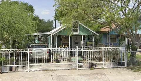 710 N Texas Ave, Mercedes, TX 78570