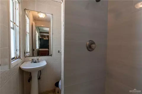 423 Liam St, Donna, TX 78537 photo 10