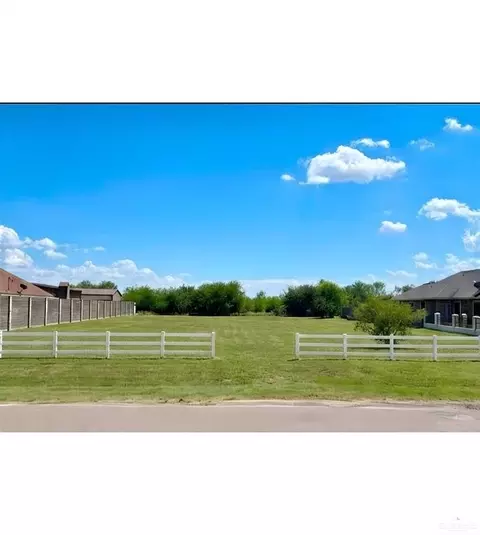 3548 E Davis Rd, Edinburg, TX 78542