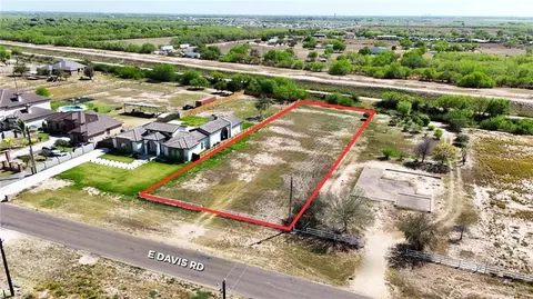 4112 E Davis Rd, Edinburg, TX 78542