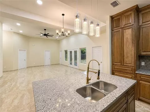 Living - 3009 Ebano Ave, Hidalgo, TX 78557 photo 2 of 4