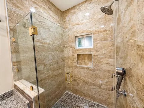 Bath - 3009 Ebano Ave, Hidalgo, TX 78557 photo 2 of 4