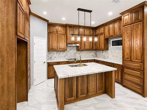 Kitchen - 3103 Ebano Ave, Hidalgo, TX 78557 photo 2 of 3