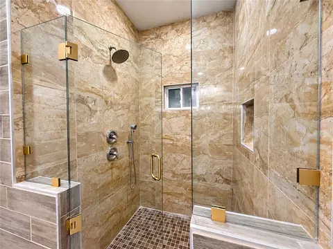 Bath - 3103 Ebano Ave, Hidalgo, TX 78557 photo 2 of 3