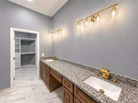 Bath - 3103 Ebano Ave, Hidalgo, TX 78557 photo 1 of 3