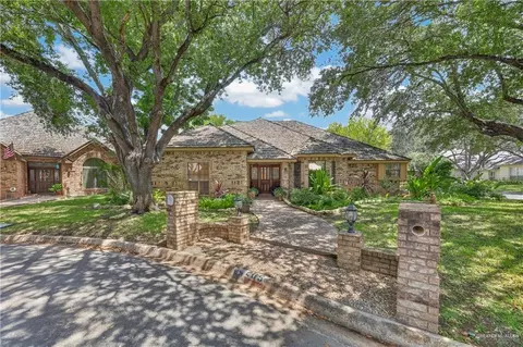 205 E Lark Ave, Mcallen, TX 78504