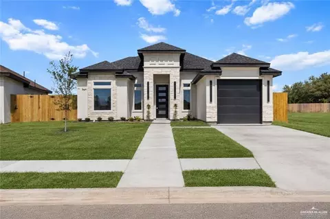 1340 S 9th St, Alamo, TX 78516