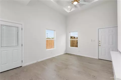 1502 Samara Ave #2B, Pharr, TX 78577 photo 3