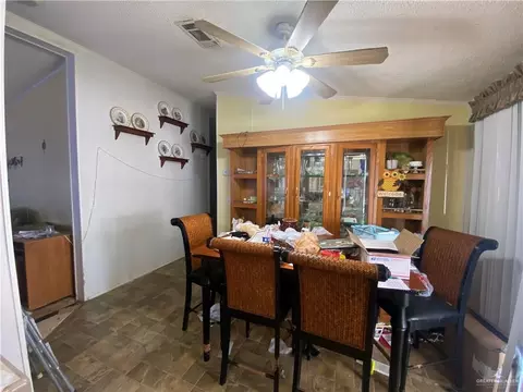 501 E First St, La Feria, TX 78559 photo 6