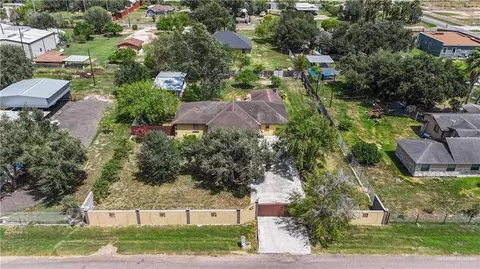 8225 Marigold St, Edinburg, TX 78542