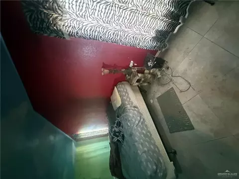Bedroom - 125 E Hawk Ave E, Pharr, TX 78577 photo 4 of 4