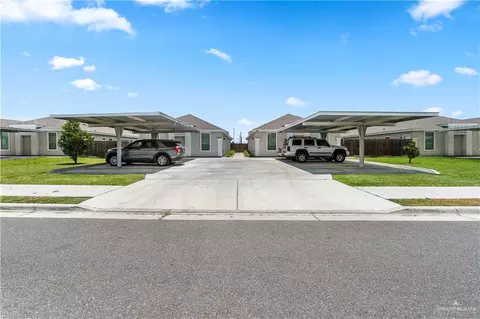 912 Kentucky St, Alton, TX 78573