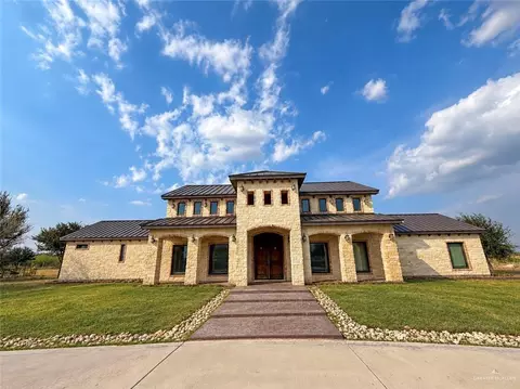 2807 Lasso Trl, Edinburg, TX 78541