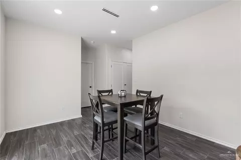 Dining - 2800 Stablewood, Mission, TX 78572 photo 2 of 2