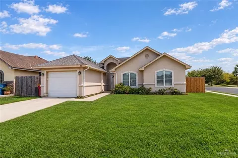 3067 Monte Video Dr, Brownsville, TX 78526