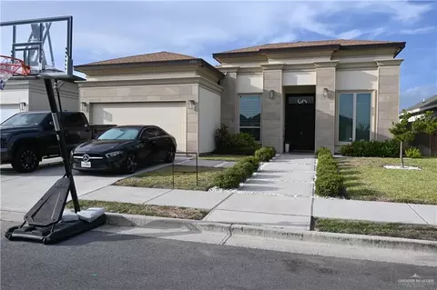 Exterior - 1311 E Danielle Ave, Pharr, TX 78577 photo 2 of 5