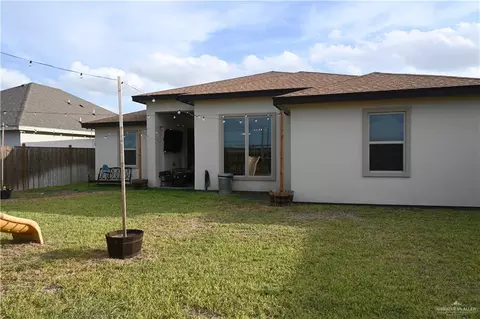 Exterior - 1311 E Danielle Ave, Pharr, TX 78577 photo 4 of 5