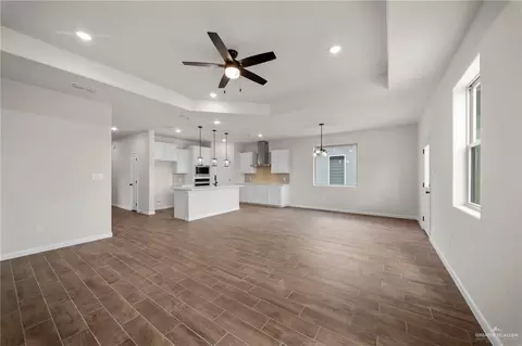 Living - 2016 Hydrangea St, Weslaco, TX 78596 photo 4 of 4