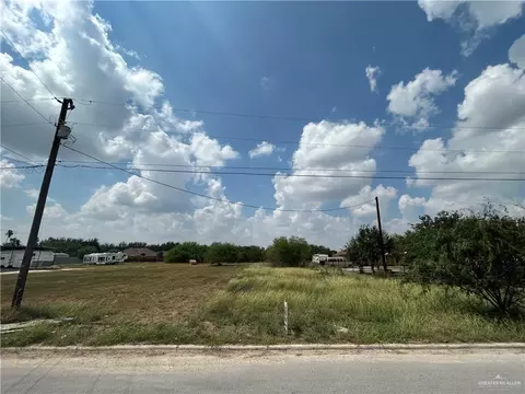 2911 Penelope Dr, Edinburg, TX 78542