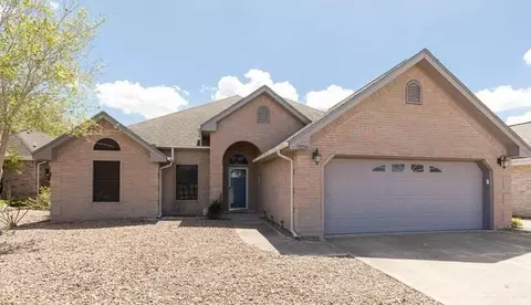 3226 Clubhouse Dr, Edinburg, TX 78542