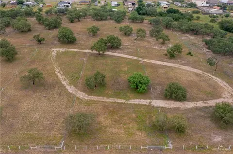 401 E Lot Apt 4 E Wisconsin Rd, Donna, TX 78537