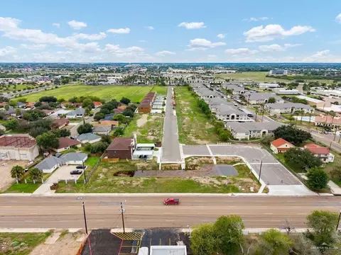 1008 E Santa Rosa St, Edinburg, TX 78542