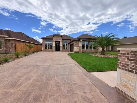Exterior - 708 E Redwood St, Pharr, TX 78577 photo 2 of 6