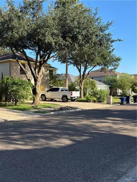 5717 N 36th St, Mcallen, TX 78504