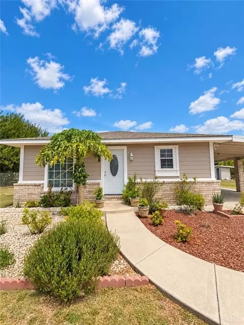 8020 Iturbide St, Weslaco, TX 78599