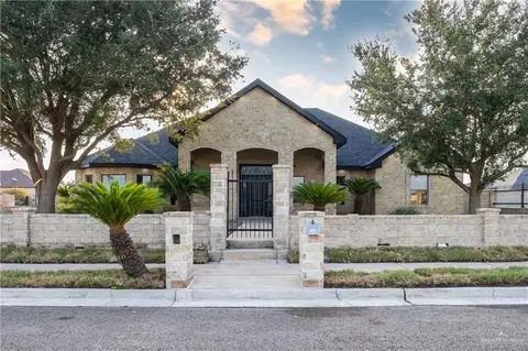 23814 Richmond Dr, Harlingen, TX 78552