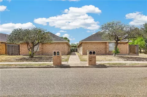 2013 N El Mundo Dr, Edinburg, TX 78541