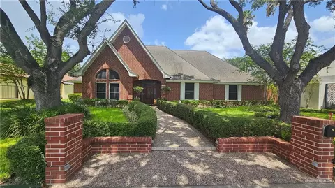 1225 S Peking St, Mcallen, TX 78501