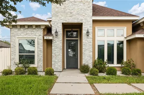 5001 N Aguajito St, Edinburg, TX 78542