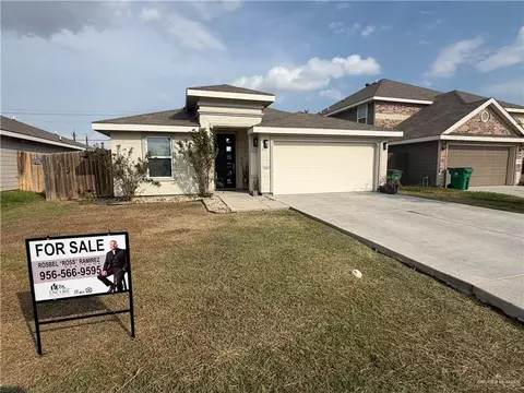 2203 N 27th St, Hidalgo, TX 78557