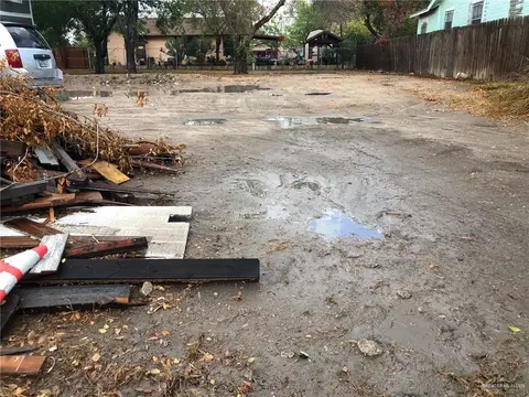 122 W Washington Ave, Harlingen, TX 78550