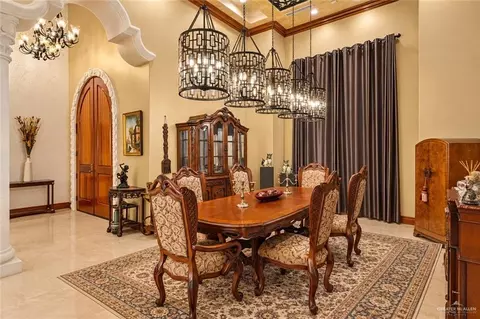 Dining - 22718 N Skinner Rd, Edcouch, TX 78538 photo 2 of 2