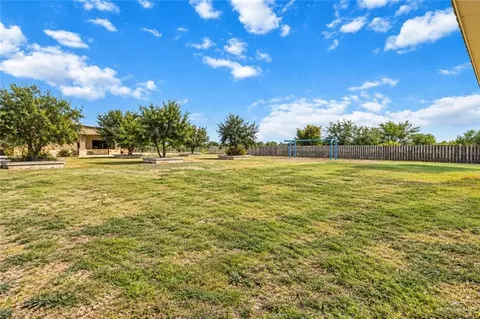 Exterior - 22718 N Skinner Rd, Edcouch, TX 78538 photo 6 of 8