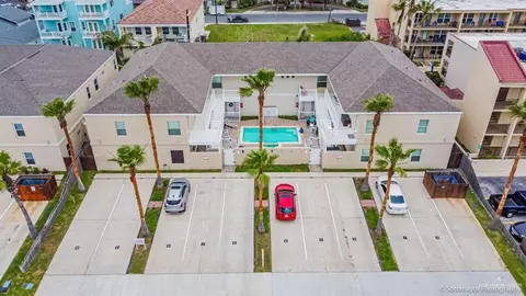 108 E Polaris Dr, South Padre Island, TX 78597