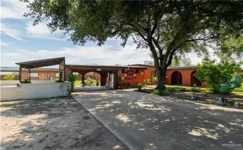 7918 N Minnesota Rd, Palmview, TX 78574
