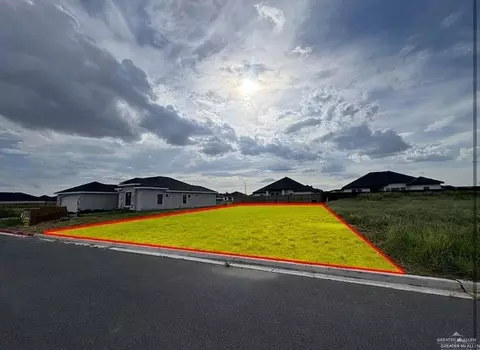 2910 Dhalia Dr, San Juan, TX 78589