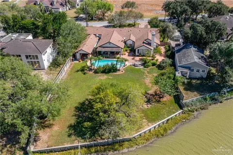 View/Area - 1911 Lion Lake Dr, Progreso Lakes, TX 78596 photo 3 of 4