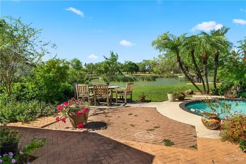 Exterior - 1911 Lion Lake Dr, Progreso Lakes, TX 78596 photo 4 of 7